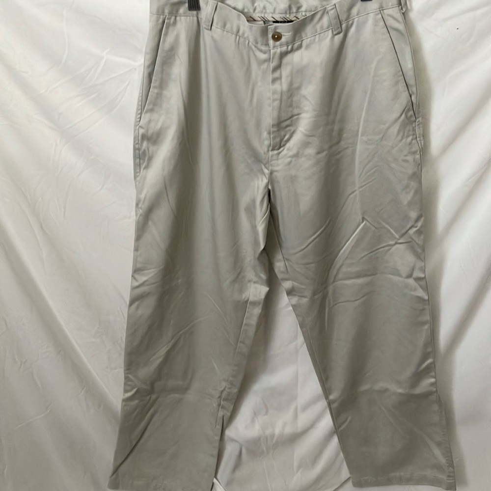 Nike Golf: Light Beige 100% cotton Khaki pants- 34x32